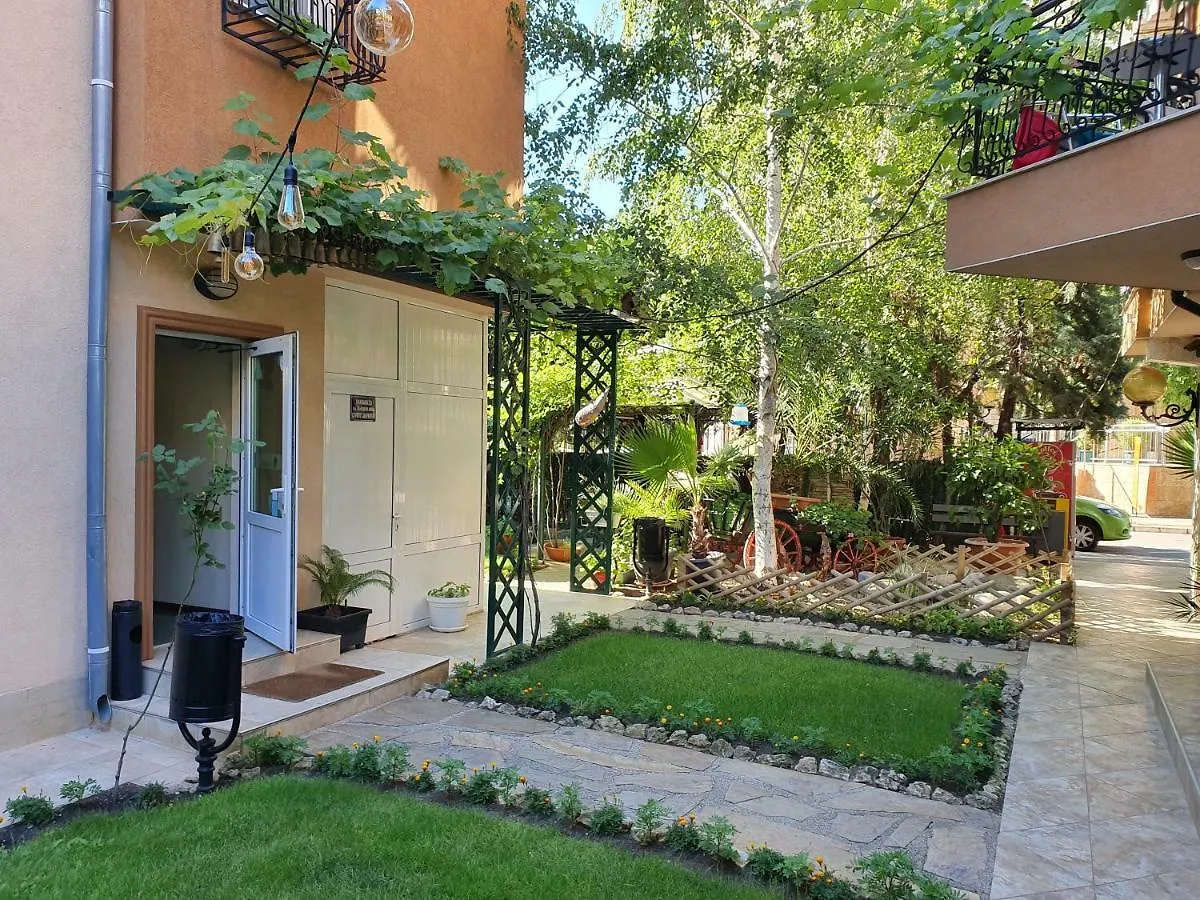 Villa Brigantina Солнечный берег 3*,