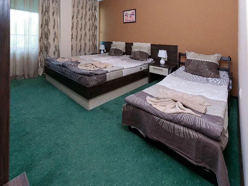 Villa Brigantina Sluneční pobřeží 3*,