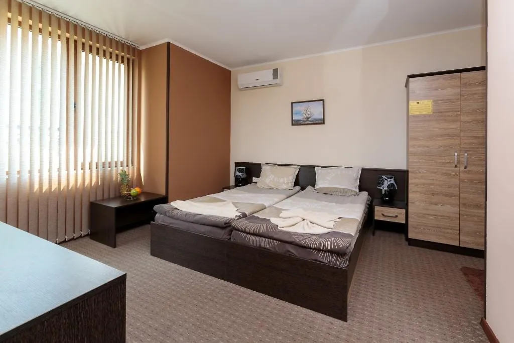 Villa Brigantina Sluneční pobřeží Penzion
